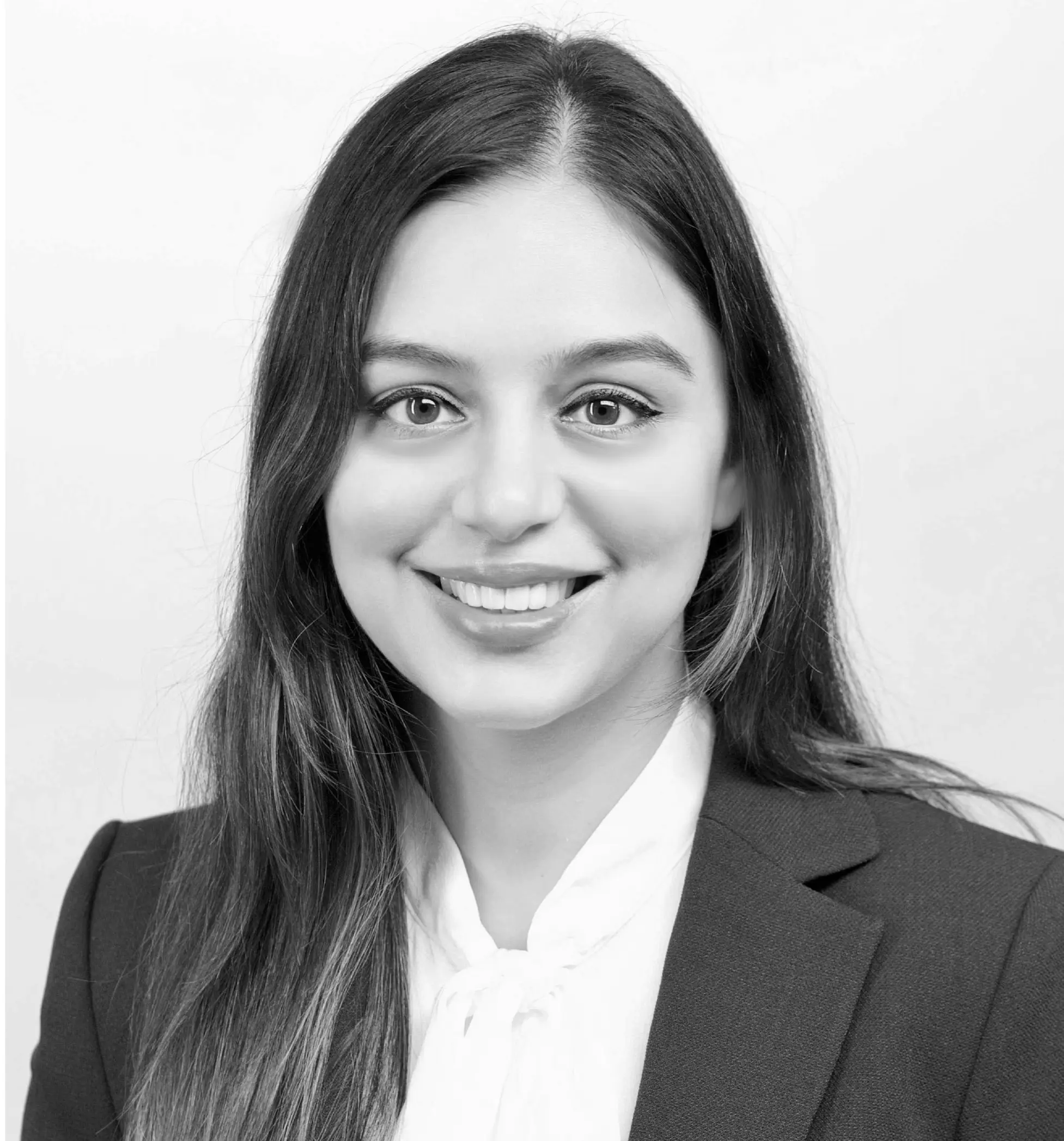 sukhman kaur headshot